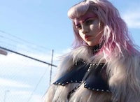 Rosy Roadtrip Fashion Shoots Image 6