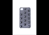 Technology-Infused Accessories Image 3