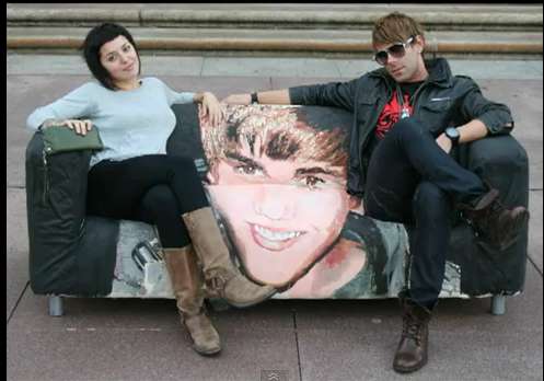 Teen Celebrity Couches