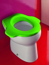 Colorful Child-Centric Restrooms Image 3