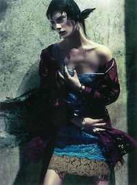 Lace-Clad Captures Image 2