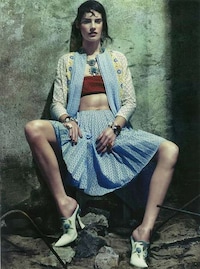 Lace-Clad Captures Image 7
