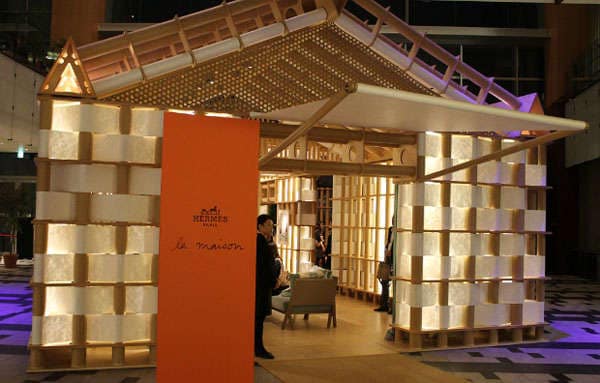 Luxury Paper Pop-Ups