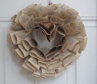 Romantic Holiday Décor Image 2
