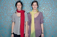Identical Twin Photography Image 4