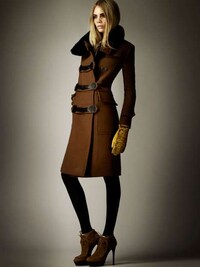 Waist-Cinching Bow Belts Image 7