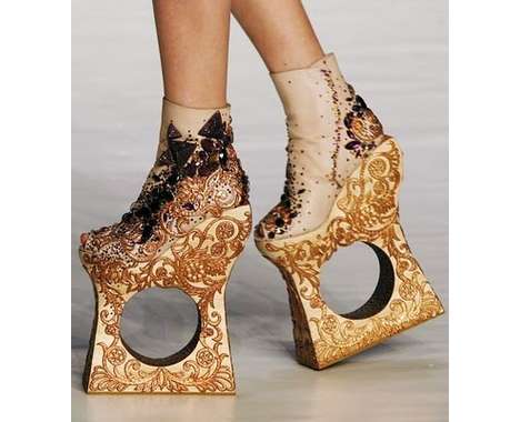 75 Sculptural Shoes