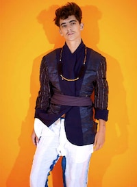 Faint Moustache Editorials Image 2