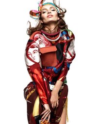Scarf-Exploding Styles Image 2