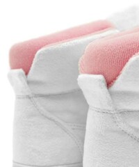 Cushy Kitten Kicks Image 6