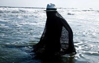 Blue-Haired Beach Bums Image 7