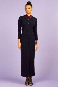 Raised Hemline Runway Looks Image 7