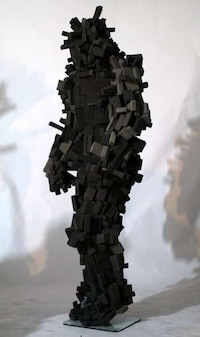 Bizarre Human Sculptures Image 3
