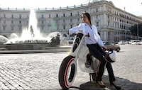 Slick Eco Scooters Image 6
