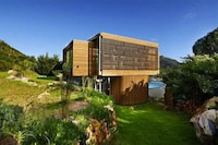 Urban Mountainside Mansions Image 5