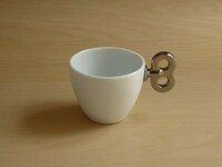 Winsome Wind-Up Mugs Image 2