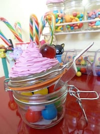 Dessert-Topped Containers Image 3