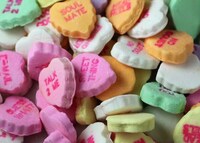 Heart-Toting Tiny Treats Image 4