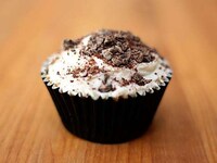 Creamy Cocktail Cakes