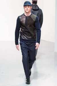 Architectural Athletic Attire Image 7