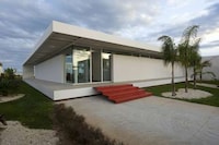 Minimalist Mediterranean Mansions Image 5