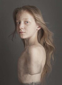Crumbling Child Captures Image 4