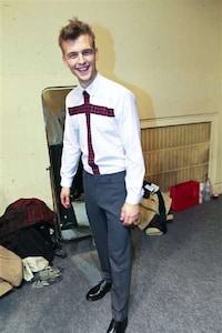 Parisian Pretty Boy Fashion Image 2