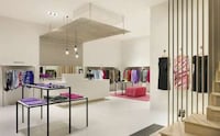 Pretty Pink Retail Accents Image 2
