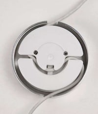 Retractable Cord Controllers Image 6