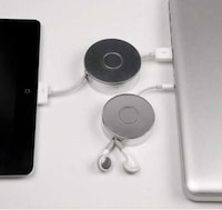 Retractable Cord Controllers Image 7