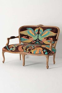 Regal Rooster Seating Image 3