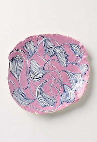 Graphic Pattern Pottery Image 3