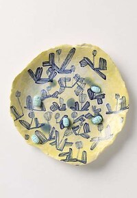 Graphic Pattern Pottery Image 4