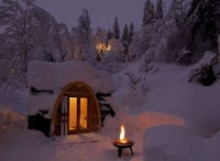 Portable Wooden Huts Image 2