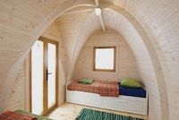 Portable Wooden Huts Image 5