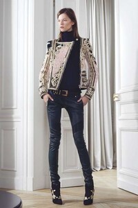 Rockstar Royalty Fashion Image 4