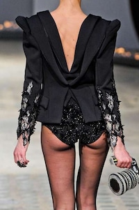 Bejeweled Alien Fashion Image 3