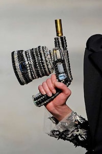Bejeweled Alien Fashion Image 4
