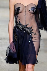 Bejeweled Alien Fashion Image 7