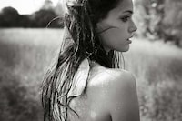 Mysterious Tragic Portraits Image 8