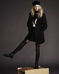 Aloof Androgynous Editorials Image 4