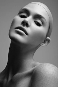 Swim Cap Beauty Shoots Image 3