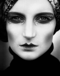 Stoic 20s Shoots Image 6