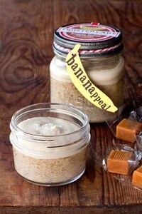 Mason Jar Cakes Image 5