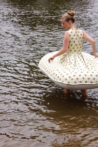 Inflatable Raft Frocks Image 3