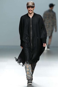 Lederhosen Runway Looks Image 7