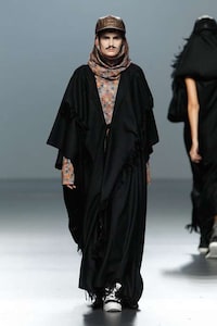 Lederhosen Runway Looks Image 8