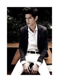 All-White Accessory Ads Image 5