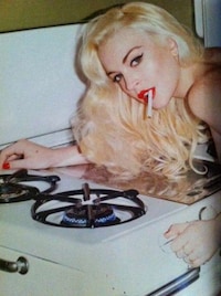 Sultry Smoking Celeb Shoots Image 3