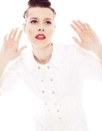 Bond-Creating Fashion Basics Image 2